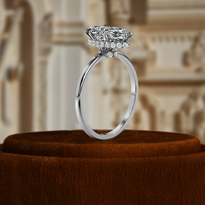 Anillo de Diamante de Laboratorio con Corte Marquesa de 1 Quilate, Anillo de Boda Clásico de Oro de 14K con Halo Oculto, Anillo Solitario de Novia Certificado por IGI - Product Image 4