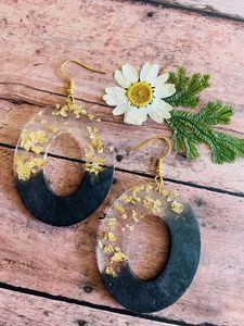 ชุดอุปกรณ์ทำต่างหูเรซิ่น งานฝีมือ DIY อุปกรณ์ตกแต่งน่ารัก ต่างหูเรซิ่นอีพ็อกซี่ งานฝีมือทำมือ ของตกแต่ง - Product Image 5