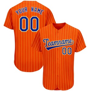 Maillot de baseball personnalisé en mesh sublimé à rayures orange, respirant, à manches courtes, avec boutons sur le devant, col en V, sangle élastique, softball - Product Image 1