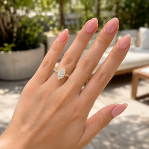 Anillo de Compromiso de Lujo de Oro Sólido de 10K con Halo Oculto, Elegante Anillo de Moissanita con Forma de Marquesa para Mujer, 6 Puntas - Product Image 2