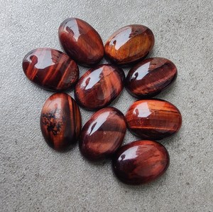 Cabochon Œil de Tigre Rouge A+++ : Pierres précieuses ovales à dos plat, parfaites pour la bijouterie, tailles variées, pierres précieuses en vrac, polies à la main, naturelles - Product Image 1