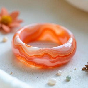 Bracelet en résine flamme coucher de soleil fait à la main pour les femmes Bracelet tourbillon de feu 3D Bijoux uniques à la mode pour les cadeaux et l'usure quotidienne - Product Image 6