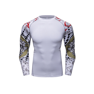 Vente en gros de rashguards MMA personnalisés pour hommes, manches longues, séchage rapide, respirants, fabriqués au Pakistan, impression par sublimation, compression, OEM ODM - Product Image 2