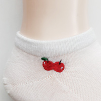 Chaussettes courtes pour femmes 36-42, blanches, brodées, à motif cerise, respirantes, en coton tricoté