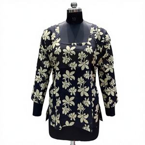 Túnica con Diseño Floral en Color Negro, Túnica de Algodón Jaipuri con Estampado a Mano, Kurta, Kurti, Vestidos Sencillos e Informales a Excelente Precio - Product Image 1
