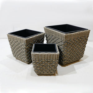 New Design Minimalist <b>Plastic</b> Wicker Square Pot Cross-woven Pattern Durable Eco-Friendly Garden Plant <b>Basket</b> - Product Image 1