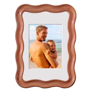 Cadre photo vintage en bois d'acacia massif, design élégant, artisanat de haute qualité, décoration intérieure, cadre photo durable, cadre de table. - Product Image 1