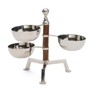 Support à gâteau à trois niveaux en acier inoxydable avec accents en cristal, présentoir multi-niveaux fait main - Product Image 2