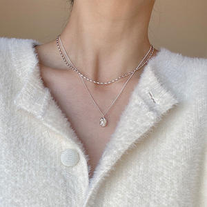 Collar de Perlas Barrocas de Plata Pura S925, Cadena de Clavícula de Hueso de Serpiente de Alta Gama Y00145, Estilo Minimalista, Perlas de Intervalo de Alta Gama - Product Image 3