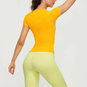 Camiseta Deportiva de Manga Corta para Mujer, Protección UV, Compresión, para Deportes Acuáticos, Tejido de Calidad, Diseño Cómodo - Product Image 4