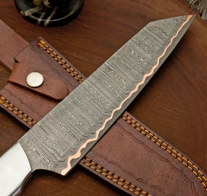 Couteau de Chef Haut de Gamme LEGACY BLADES en Acier Damas Cuivré, Manche en Acier Fait Main, Étui en Cuir – Vente en Gros Fabricant - Product Image 2