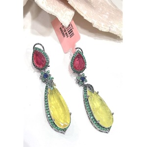 Magnifiques boucles d'oreilles pendantes en laiton plaqué argent avec pierres en zircon pour femmes, tendance pour les soirées - Product Image 2