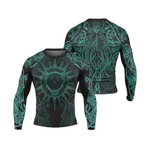 เสื้อรัดกล้ามเนื้อแขนยาวสำหรับผู้ชาย สีเทา พิมพ์ลายกราฟิกทางศาสนา ลายดอกกุหลาบสีแดงที่แขนเสื้อ เหมาะสำหรับการฝึกซ้อมกีฬาและออกกำลังกาย - Product Image 5