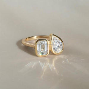 Anillo de compromiso clásico con dos diamantes cultivados en laboratorio, con esmeralda y piedras de corte ovalado, engaste en oro, joyería elegante para mujer. - Product Image 1