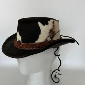 Sombrero de Copa de Cuero de Diseño para Hombre, Accesorio de Moda Alternativa, Estilo Corona Alta para Atuendos Góticos, Cosplay y Uso Creativo - Product Image 1