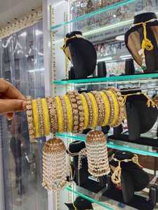 Indian Bridal Kundan <b>Bangles</b> <b>Set</b> Green Beaded Alloy Gold Plated Wedding Jewellery Traditional Handmade Chooda - Product Image 2