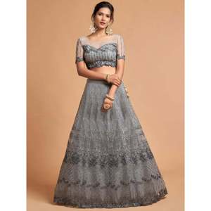 Lehenga Choli de Talla Grande con Bordado de Red para Fiesta de Noche o Quinceañera - Product Image 4