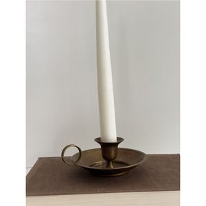 Candelabro Cónico Artesanal con Acabado de Latón, Estilo Nórdico, con Anillo para el Dedo, de Metal Dorado, para Chimenea, Altar, Estilo Rústico - Product Image 1