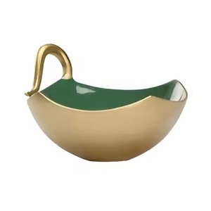 Tazón de Servir de Metal con Acabado Pulido, Tazón de Acero Inoxidable para Alimentos, Vajilla Elegante para Cocina y Comedor, Plato para Servir Ensaladas y Frutas para el Hogar - Product Image 6