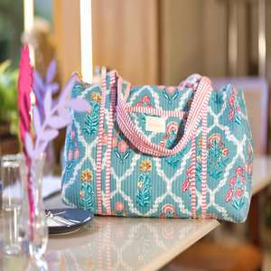 Sacs de voyage Weekender, sacs de sport matelassés à imprimé floral, sacs de luxe de grande capacité, sacs à bandoulière en coton durable, sacs de voyage - Product Image 6