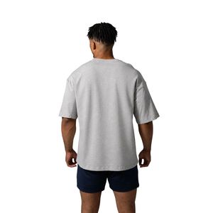 Camiseta Gráfica Oversize para Hombre en Gris Jaspeado, Cuello Redondo, Algodón Suave, Corte Relajado, Estilo Casual Deportivo Urbano - Product Image 6