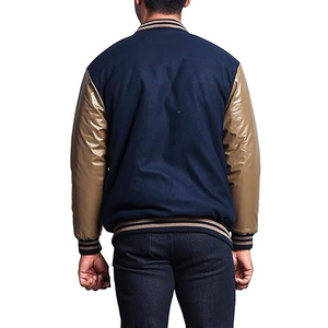 Blouson universitaire en laine dorée personnalisé pour hommes, nouveau design, style streetwear, sans capuche, pour l'hiver, vente en gros - Product Image 2