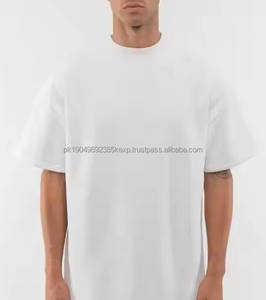 Camiseta Holgada de Alta Calidad, Color Negro Sólido, Hombros Caídos, Estilo Moderno, Disponible en Colores Personalizados, Camisetas para Hombre - Product Image 1