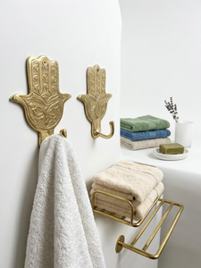 Brass <b>Hand</b> <b>Towel</b> Hook Vintage Decorative <b>Hand</b> Shaped Wall Hook <b>Towel</b> <b>Holder</b> for <b>Bathroom</b> Kitchen Bedroom Entryway and Home - Product Image 2