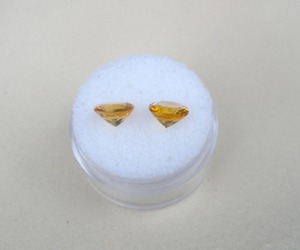 Par de Gemas Naturales de Citrino Facetadas Redondas de 7.5mm para Joyería, Coleccionismo, Regalos y Manualidades - Product Image 2