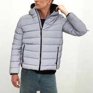 Chaqueta Acolchada Impermeable con Capucha, Abrigo Cálido Aislado para Invierno, Ropa de Exterior para Hombre - Product Image 1