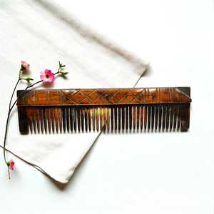 Peigne à cheveux Viking en os de buffle brun de 6 pouces, d'origine éthique, sculpté à la main avec incrustation de laiton, peigne créatif pour cheveux humains, peigne médiéval - Product Image 4
