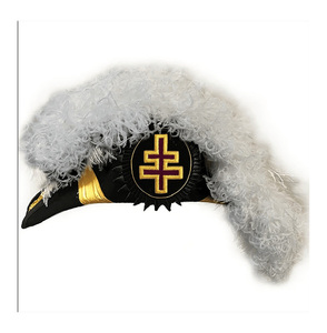 Chapeau de cérémonie premium rayé des Chevaliers Templiers Grand Encampement avec plumes blanches droites pour fête maçonnique, fait sur mesure - Product Image 1