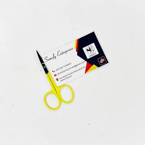 Tijeras de Belleza para Uñas de Marca Privada, Mango con Recubrimiento en Polvo, Acero Inoxidable, Hoja Recta Afilada para Cejas, Pestañas y Manicura - Product Image 1