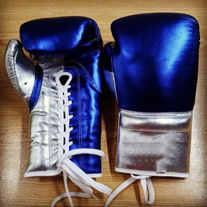 Guantes de Boxeo Profesionales Azul Metálico Plateado, Cuero Genuino de Primera Calidad, Logotipo Personalizado Impreso, Guantes de Muay Thai y Kick Boxing - Product Image 1