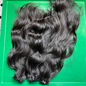CDYHAIRVN Vente en gros directe d'usine, tissage de cheveux indiens, mèches brutes, texture douce et fluide, double trame, qualité vierge de qualité supérieure, qualité salon - Product Image 1