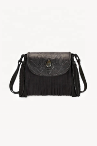 Nouveau rabat et plumes en cuir de vache peints à la main avec corps et poignée en daim de vache sacs à bandoulière de créateur en gros - Product Image 4