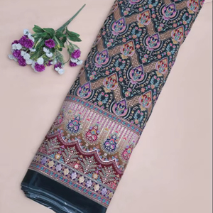 Tissu en crêpe noir anthracite naturel à imprimé floral géométrique ethnique avec bordure ornementale épaisse pour la confection de robes Kurti - Product Image 1