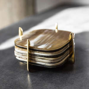 Sous-verres en corne de buffle classiques élégants faits à la main pour la décoration intérieure naturelle pour thé café jus de vin pour Restaurant Bar hôtel bureau FWE - Product Image 1