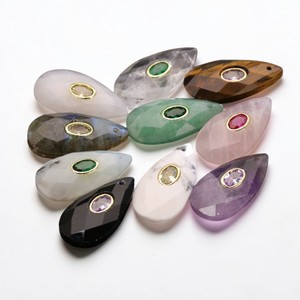 จี้สร้อยคอทรงหยดน้ำทำจากควอตซ์ใสธรรมชาติ ประดับด้วยพลอยสองเม็ด เงินแท้ 925 สำหรับผู้หญิง งานแฮนด์เมด คริสตัลทรงหยดน้ำ - Product Image 3