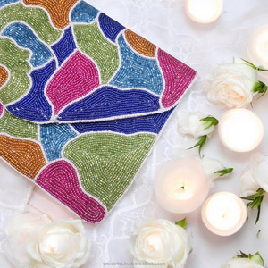 Bolso de mano de lujo con patrón abstracto, hecho a mano, con perlas y bordados, para noche, novia, boda, fiesta, diseño personalizado, botón de moda - Product Image 5