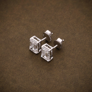 Pendientes de Diamante Cultivado en Laboratorio para Novia, Corte Esmeralda, 2.14CT de Peso Total, D VVS2, Certificado IGI, Joyería Elegante - Product Image 5