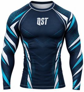 Camiseta de Compresión QST para Hombre, Manga Larga, Transpirable, Ecológica, de Secado Rápido, con Logotipo Frontal Estampado, para Fitness, MMA, BJJ - Product Image 1