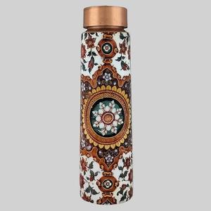 Botella de agua decorativa de cobre con diseño floral oriental, botella portátil de viaje con tapa. - Product Image 2