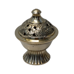 Quemador de incienso Loban de carbón de latón de alta calidad, perfecto para meditación, uso doméstico y en el templo a precios asequibles al por mayor - Product Image 1