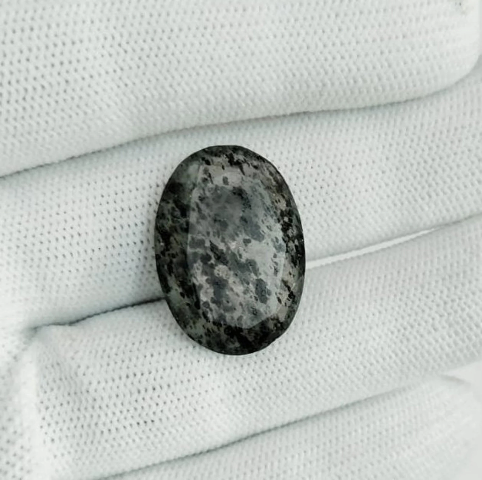 Identique à l'image