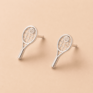 Pendientes Minimalistas de Plata de Ley 925 con Forma Creativa de Raqueta de Tenis, Joyería Deportiva Única para Mujer - Product Image 5