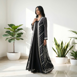 Abaya ouverte sur le devant BSY à rayures géométriques, vêtement islamique modeste pour femme, caftan de Dubaï, manteau long de qualité supérieure, robe de mode - Product Image 2