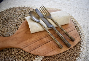 Juego de Cubiertos de Latón Vintage con Acabado Mate, Resistentes al Óxido, con Mangos Metálicos, Vajilla para Bodas - Product Image 2