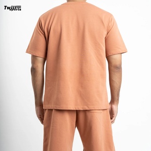 Conjunto de Camiseta y Pantalones Cortos Casuales de Verano Unisex 2026, Venta al Por Mayor Personalizada, Estilo Urbano de 2 Piezas, 100% Algodón de Secado Rápido - Product Image 3