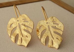 Pendientes de latón en espiral abstractos, aros clásicos de moda para bodas, fiestas, hechos a mano, joyería étnica personalizada, pieza llamativa. - Product Image 2